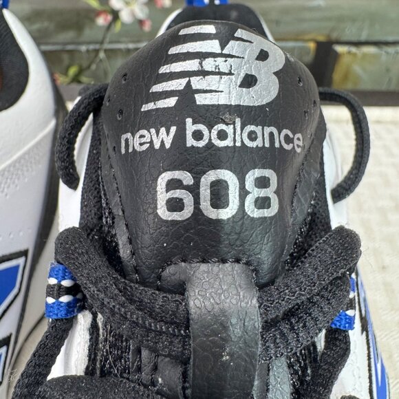 New Balance 608 Mens Size 10 White/Black Accents Leather Walking Shoes - Picture 2 of 9